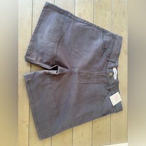 Pridebunny chino shorts